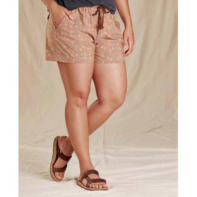 ---Women's Boundless Short