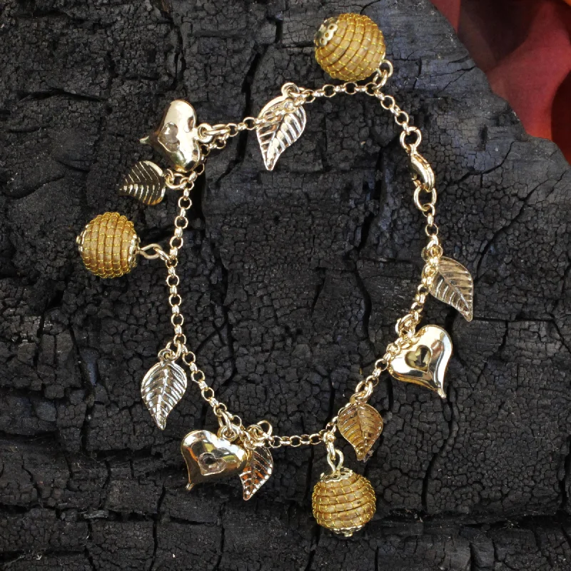 - Natural latex pet mattressNatural Friend Heart Leaf Beehive Charms on Gold Plated Brazilian Bracelet