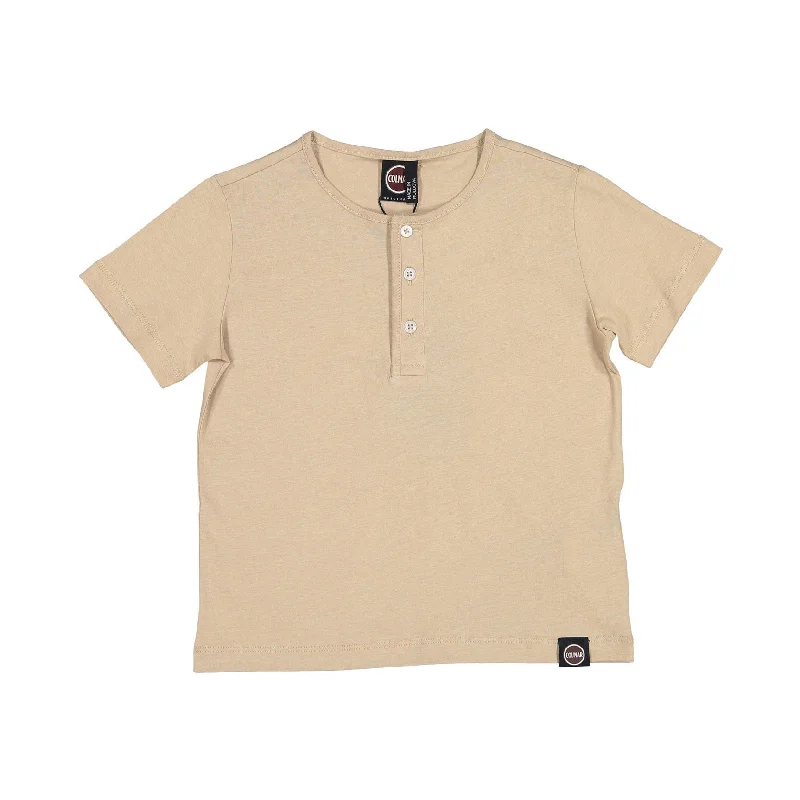 - Pet monitor with cameraColmar Beige Henley Tee